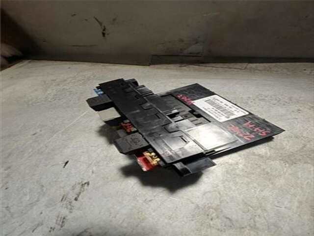 Foto 3ª: Caja Reles Fusibles Mercedes Clase C 160 2.2 C 220 CDI (LA)(203.008) [2.2 LTR. - 110 KW CDI CAT] [646963]