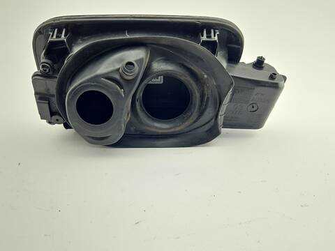 Foto 2ª: Tapa Exterior Combustible Audi Q3 35 TDI BASICO 150CV 110KW [DTSB] (2021)