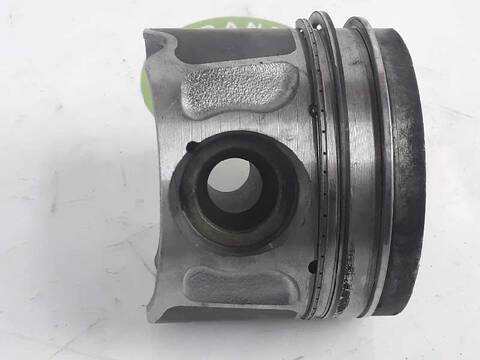 Foto 3ª: Pistones Land Rover Range 4.4 SDI 340CV [448DT] (2013)