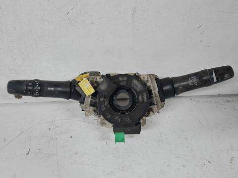 Mando Multifuncion Mitsubishi L200 CABINA DOBLE INTENSE 4X4 136CV 100KW