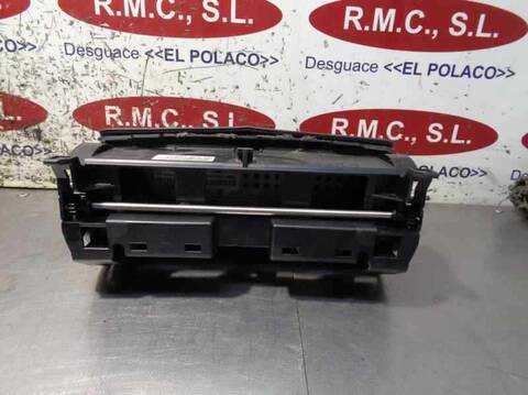 Foto 4ª: Pantalla Multifuncion Mercedes Clase C 160 C 250 CDI BLUEEFFICIENCY 204.003) BERLINA 204CV 150KW [651911] (2009)
