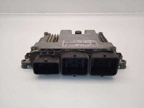 Centralita Motor ECU Ford Fiesta AMBIENTE 69CV 51KW