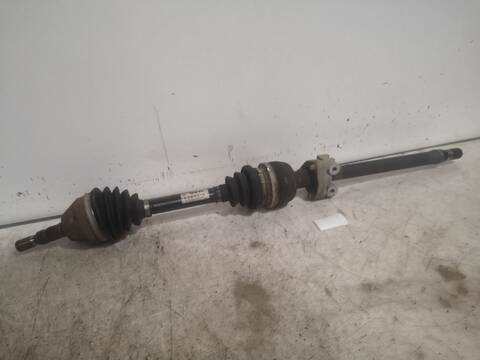 Foto 2ª: Transmision Delantera Derecha Opel Astra A17DTJ (2009)