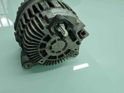 Foto 3ª: Alternador Mercedes Vito 109/111 CDI LANG 447.601) 114CV 84KW [R9M502] (2016)
