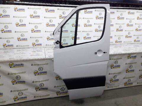 Foto 3ª: Puerta Delantera Izquierda Mercedes Sprinter 309-311-313-315 CDI 906.631-633-635-637) (2009)