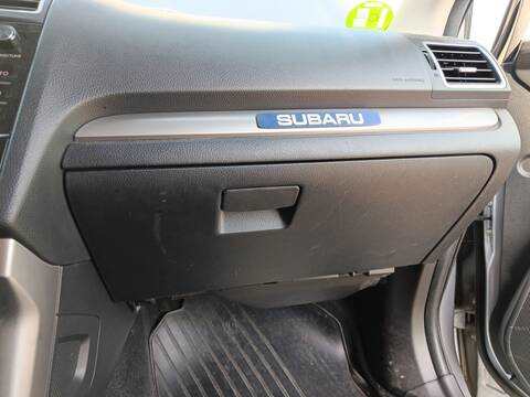 Foto 1ª: Guantera Subaru Forester EE20 (2015)