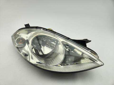 Foto 1ª: Faro Derecho Mercedes Clase A 140 A 180 CDI 169.007) 109CV 80KW [640940] (2005)