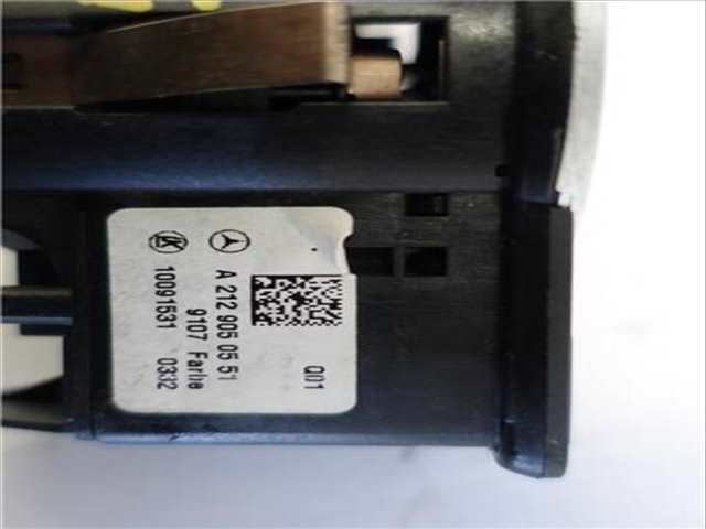 Foto 3ª: Mando Multifuncion Mercedes Clase E 180 2.1 E 220 CDI BE DYNAMIC EDITION 212.002) 170CV 125KW [D 651924] (2012)
