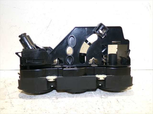 Foto 2ª: Mando Calefacción A. A. Volkswagen Golf 1.4 G SERIE 5, 2004-2008 [BCA] (2005)