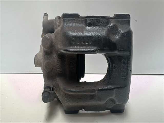 Foto 2ª: Pinza Freno Trasera Derecho Bmw Serie 3 330 3.0 DIESEL E 46 [306D1] (2004)