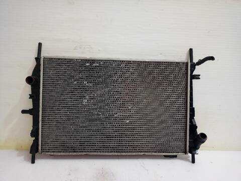 Radiador Motor Ford Mondeo GHIA 06.2003 ) D) 131CV