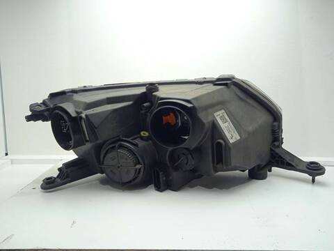 Foto 3ª: Faro Izquierdo Skoda Rapid AMBITION 116CV 85KW [CXM] (2015)