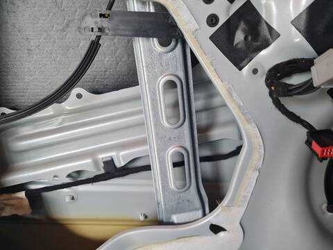 Elevalunas Eléctrico Delantero Izquierdo Ford Transit COMBI AMBIENTE 101CV 74KW