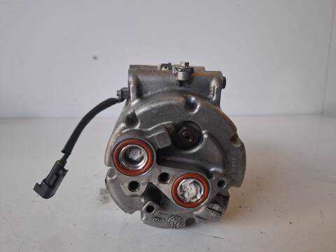 Foto 2ª: Compresor Aire Acondicionado Ford Focus TREND 1.8 TDCI TD CAT 116CV (2007)