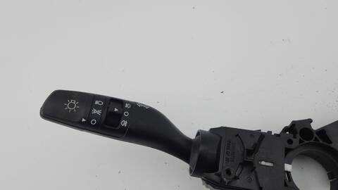 Foto 2ª: Mando Multifuncion Kia Carens BASIC 135CV 99KW [G4FD] (2015)