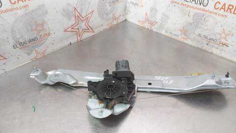 Elevalunas Manual Trasero Izquierdo Dacia Duster ACCESS 114CV 84KW