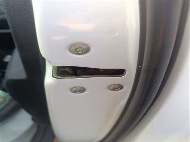 Cerradura Puerta Delantera Derecha Kia Stonic TECH 101CV 74KW