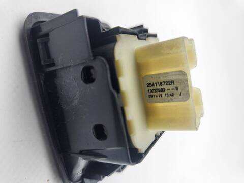 Foto 4ª: Botonera Elevalunas Fiat Talento L1H1 1 0T BASIS 119CV 88KW [M9RV710] (2020)