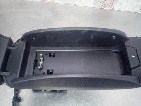 Foto 3ª: Consola Central Mini Countryman COOPER D 112CV 82KW [N47C20A] (2016)