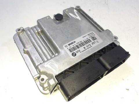 Foto 1ª: Centralita Motor ECU Bmw Serie 3 315 320D XDRIVE 184CV 135KW [N47D20C] (2012)