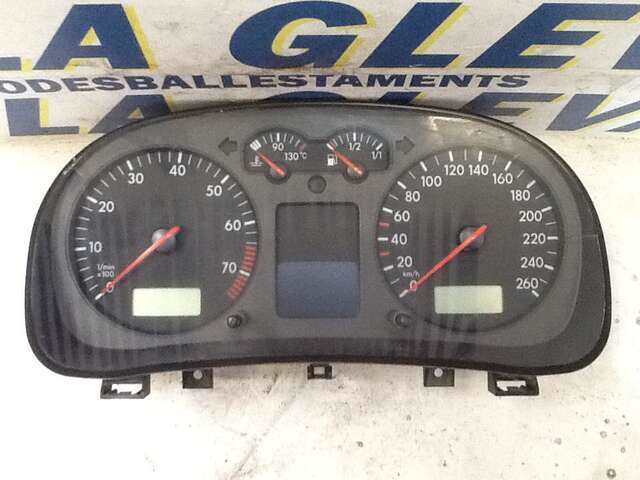 Cuadro de Instrumentos Volkswagen Golf 1.8 T 150CV