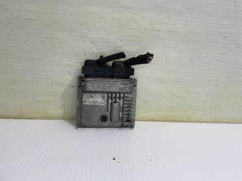 Centralita Motor ECU Volkswagen Polo ADVANCE BLUEMOTION 90CV