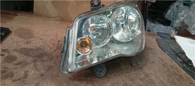 Foto 3ª: Faro Izquierdo Lancia Voyager 2.8 GOLD [2.8 LTR. - 120 KW 16V JTDM CAT]