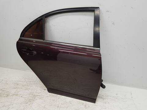 Foto 2ª: Puerta Trasera Derecha Toyota Avensis 1.8 SOL BERLINA 5-PTAS) (2006)