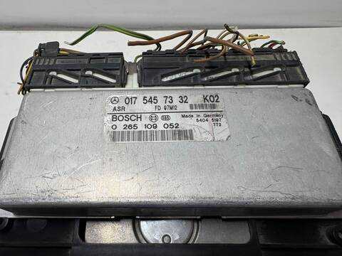 Centralita ASR Mercedes Clase E 180 OM647961 BERLINA