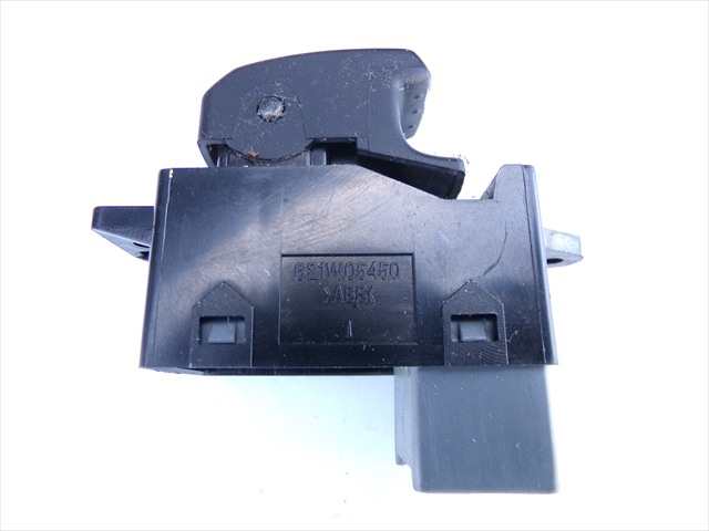 Foto 3ª: Botonera Elevalunas Ssangyong Rodius 2.7 D 2005-2013 [D27DT] (2013)