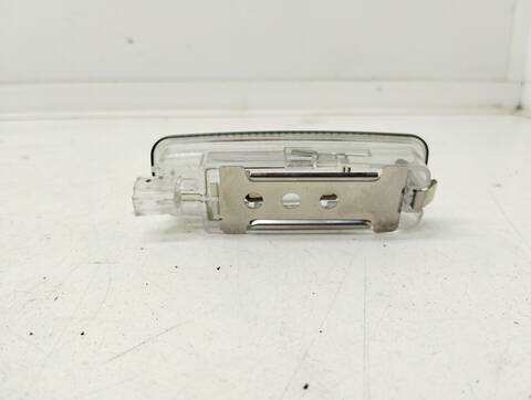 Foto 3ª: Luz Interior Audi A3 1.6 TDI AMBIENTE 105CV 77KW [CAY] (2010)