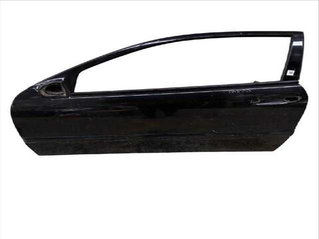 Foto 1ª: Puerta Delantera Izquierda Mercedes Clase C 160 C 180 203.735) (2001)