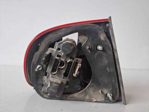 Foto 3ª: Piloto Trasero Derecho Seat Toledo SELECT 1.9 TDI 110CV (2001)