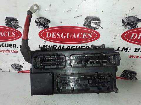 Foto 2ª: Caja Reles Fusibles Opel Corsa ENJOY 1.3 16V CDTI CAT Z 13 DTH - L4I) 90CV (2006)