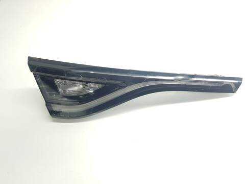 Piloto Trasero Izquierdo Renault Arkana TECHNO 113CV 83KW