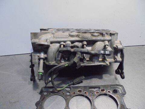 Foto 3ª: Culata Land Rover Range V6 TD HSE 190CV 140KW [276DT] (2006)