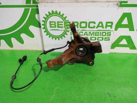 Foto 3ª: Mangueta Delantera Derecha Dacia Sandero LAUREATE 90CV [K9K] (2012)