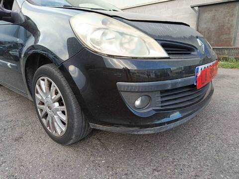 Foto 2ª: Paragolpes Delantero Renault Clio K9KT7 (2009)