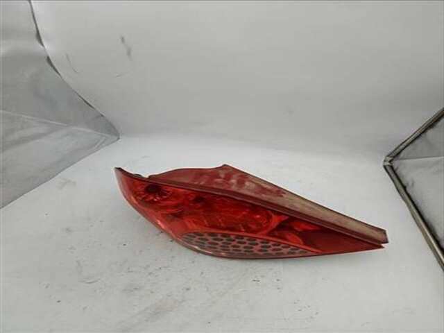 Foto 3ª: Piloto Trasero Izquierdo Peugeot 207 1.6 XS [1.6 LTR. - 80 KW 16V CAT (NFU - TU5JP4)] [NFU / TU5JP4]