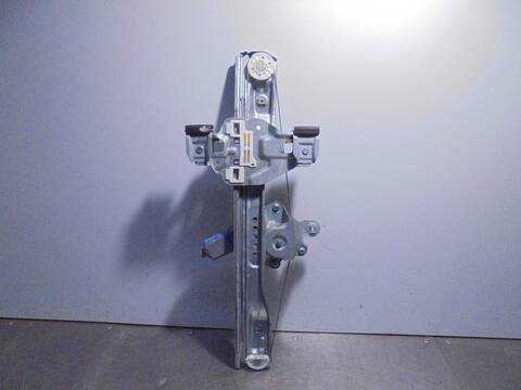 Foto 2ª: Elevalunas Manual Trasero Derecho Chevrolet Cruze LS 163CV 120KW [LNP] (2012)