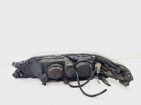 Foto 3ª: Faro Derecho Renault Laguna AUTHENTIQUE 107CV 79KW [K4M D7] (2002)