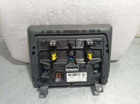 Foto 2ª: Sistema GPS Renault Clio EXPERIENCE 101CV 74KW [K9K876] (2021)