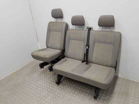 Foto 2ª: Asientos Traseros Volkswagen Transporter T5 COMBI (2004)