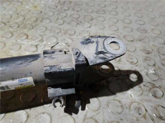 Foto 2ª: Amortiguador Delantero Derecho Mercedes Clase C 160 2.1 C 220 D (205.304) [2.1 LTR. - 125 KW CDI CAT] [651.921]