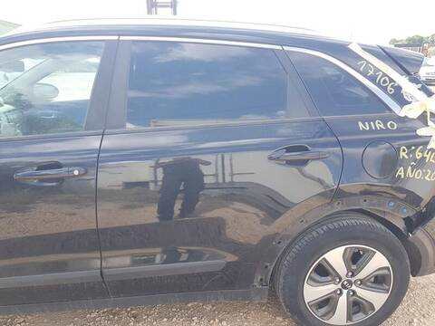 Foto 1ª: Puerta Trasera Izquierda Kia Niro 1.6 GDI HYBRID 141CV 104KW [G4LE] (2016)