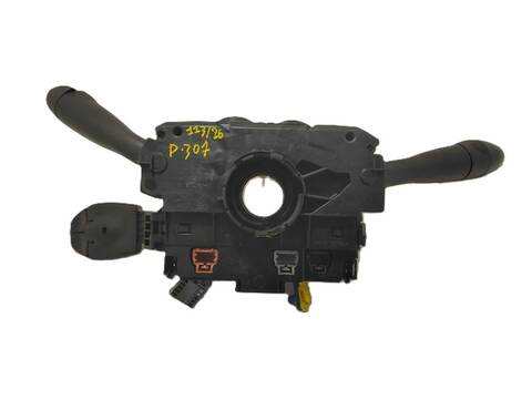 Foto 2ª: Mando Multifuncion Peugeot 307 XT 1 HDI CAT 9HZ - DV6TED4) 109CV (2005)