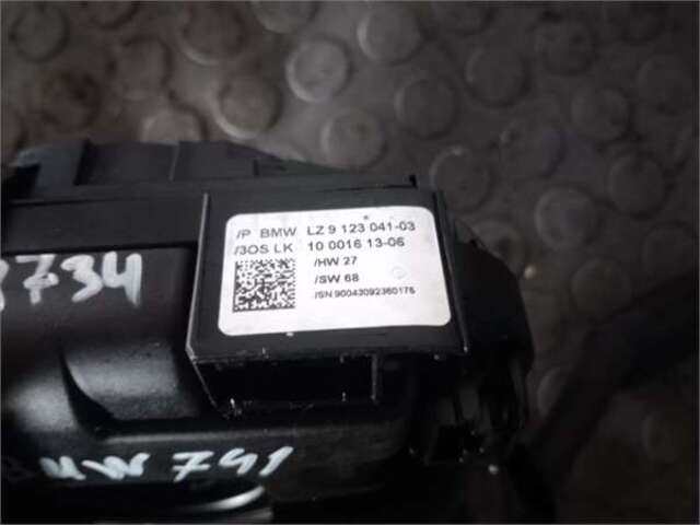 Foto 3ª: Mando Multifuncion Bmw Serie 1 114 2.0 120D [2.0 LTR. - 130 KW TURBODIESEL CAT] [N47 D20 C]