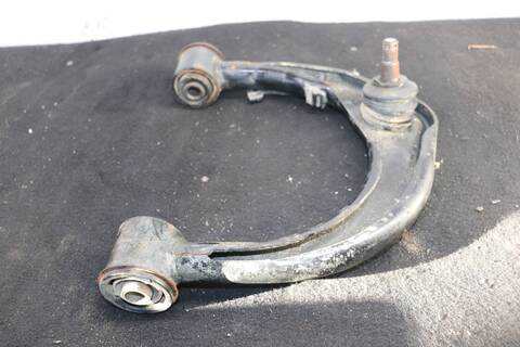 Foto 2ª: Brazo Suspension Delantero Derecho Toyota Land Cruiser 3.0 D4-D VX 163CV 120KW (2008)