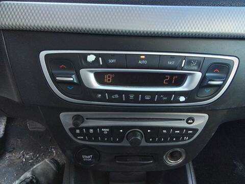 Foto 2ª: Mando Climatizador Renault Fluence 1.5 DCI DIESEL FAP 110CV 81KW [K9K J8] (2011)