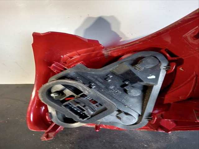 Foto 3ª: Piloto Trasero Izquierdo Peugeot 207 CONFORT 1 HDI FAP 90CV (2007)
